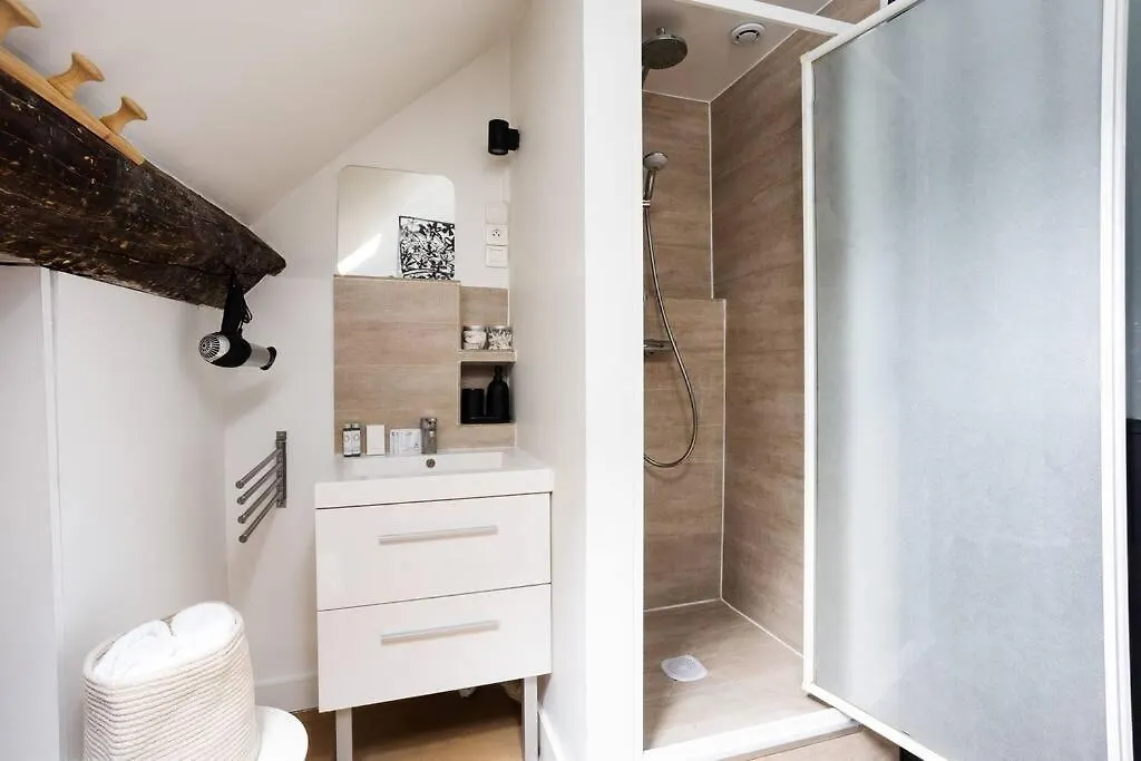 Promo! Location! Duplex Near The Louvre Apartamento París